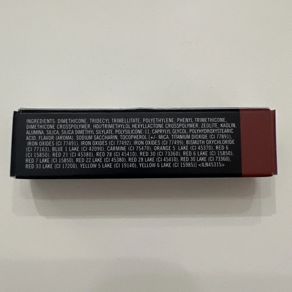 MAC - Powder Kiss Lipstick -  Marrakesh-Mere 925